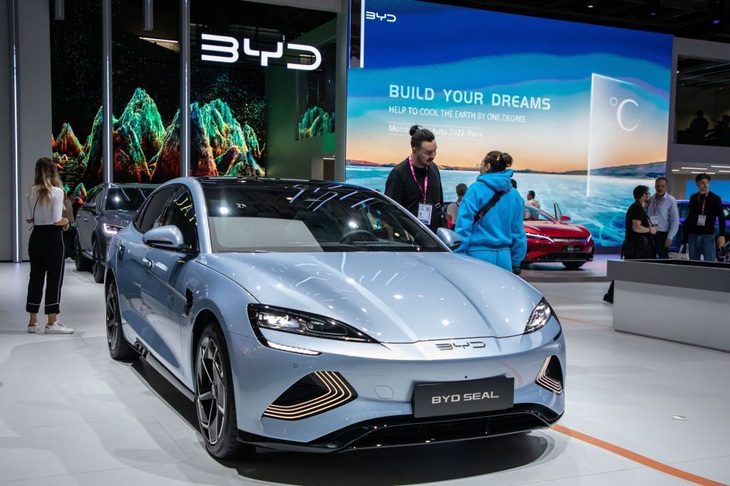 Xe điện BYD xuất hiện tại Triển lãm ô tô Paris 2022 - Ảnh: GETTY IMAGES